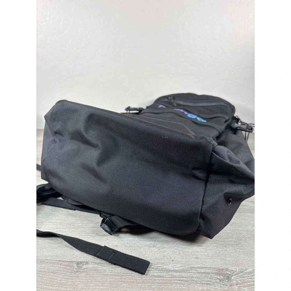 OGIO Alpha 25L Black Backpack w/ Padded Straps & 17